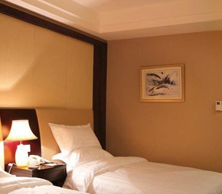 Jinjiang Inn - Shanghai Xinsong Road Екстериор снимка